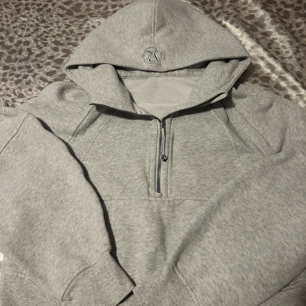 Lululemon quarter zip scuba